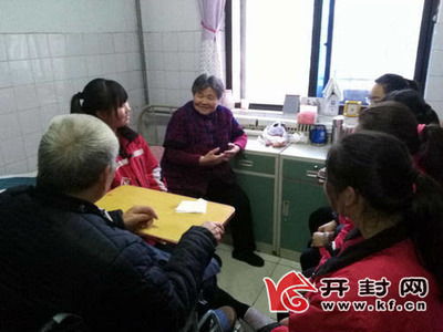 傳承雷鋒精神，唱響青年之聲——新時(shí)代青年在養(yǎng)老服務(wù)中的責(zé)任與擔(dān)當(dāng)
